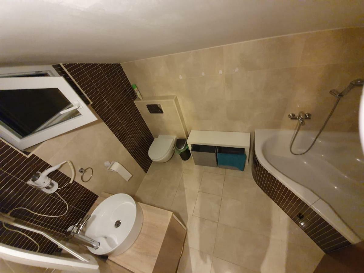 Allure Apartment Kornić Extérieur photo